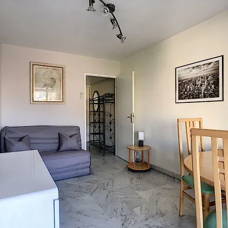 Cozy Sea View Air Cond Apartamento *